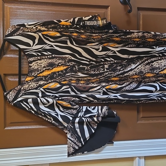 Ashley Stewart-Animal print sheath dress with 3/4 bell sleeves Sz 18/20 W NWT. - Picture 8 of 12